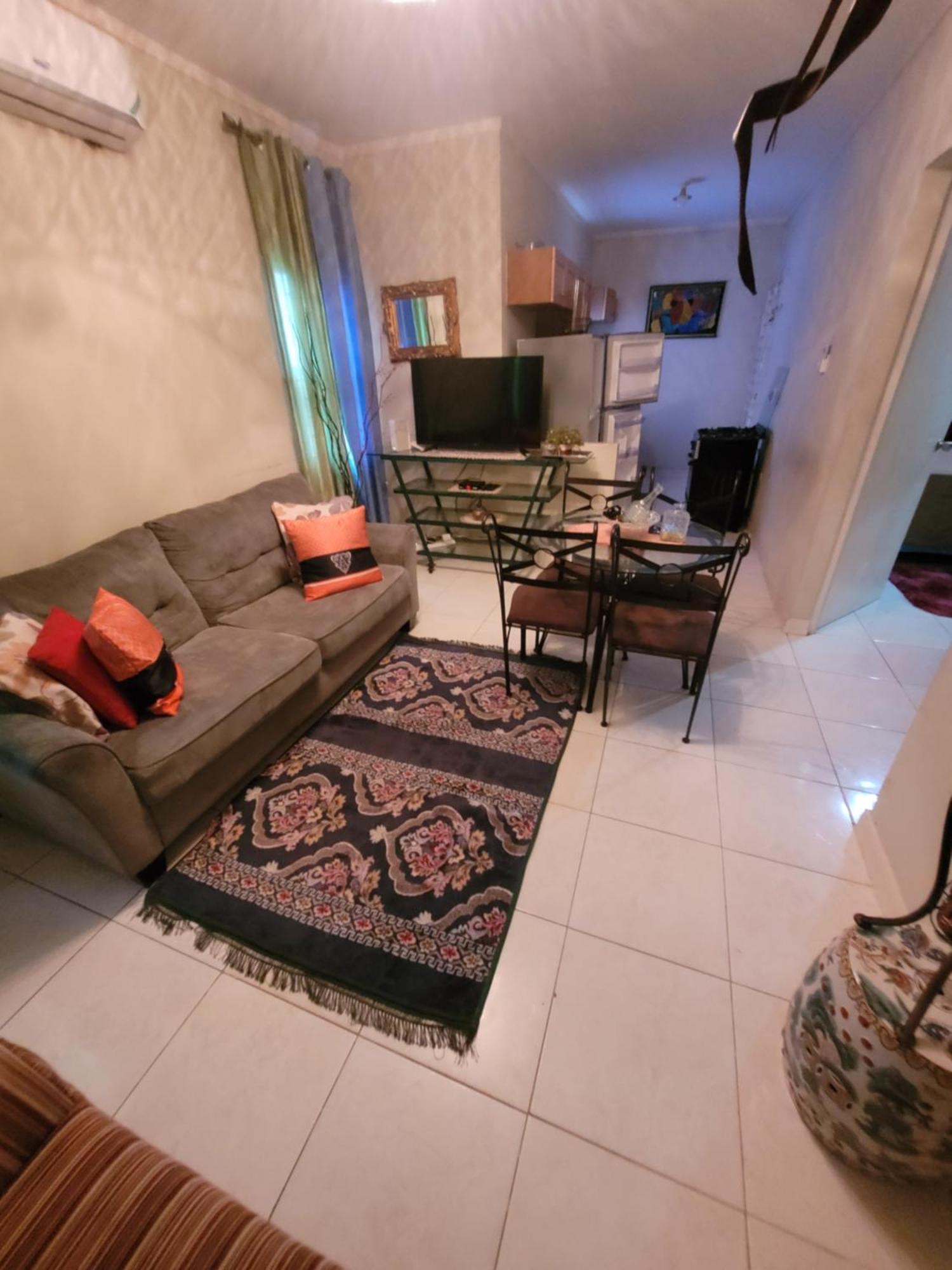 #1 Jacaranda Vacation Home Spanish Town Bagian luar foto