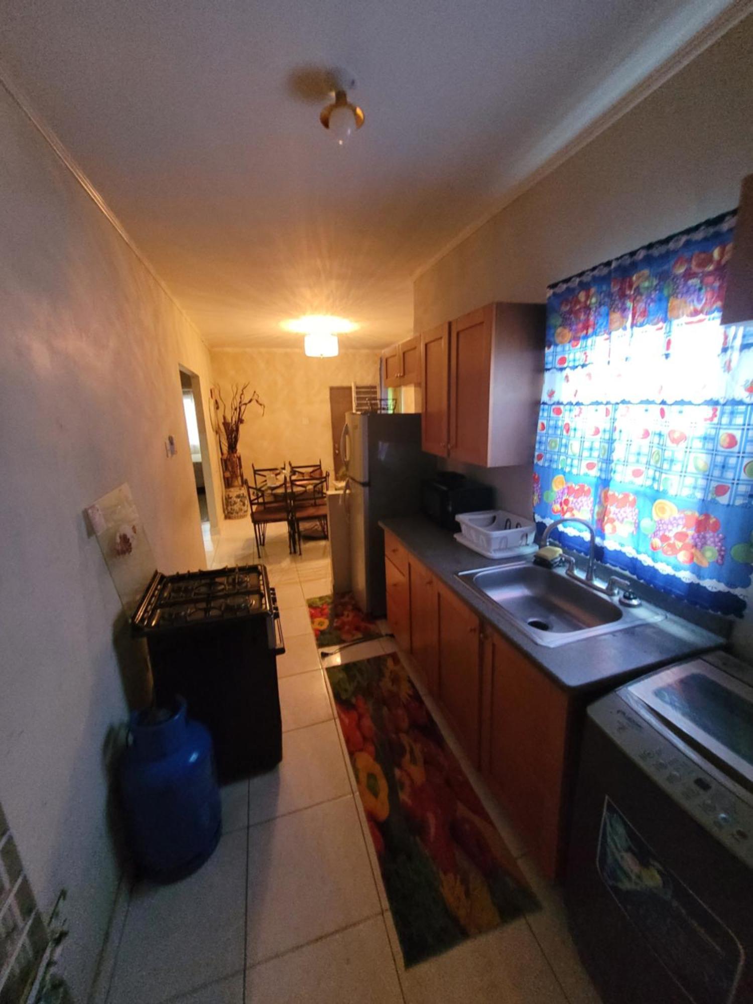 #1 Jacaranda Vacation Home Spanish Town Bagian luar foto